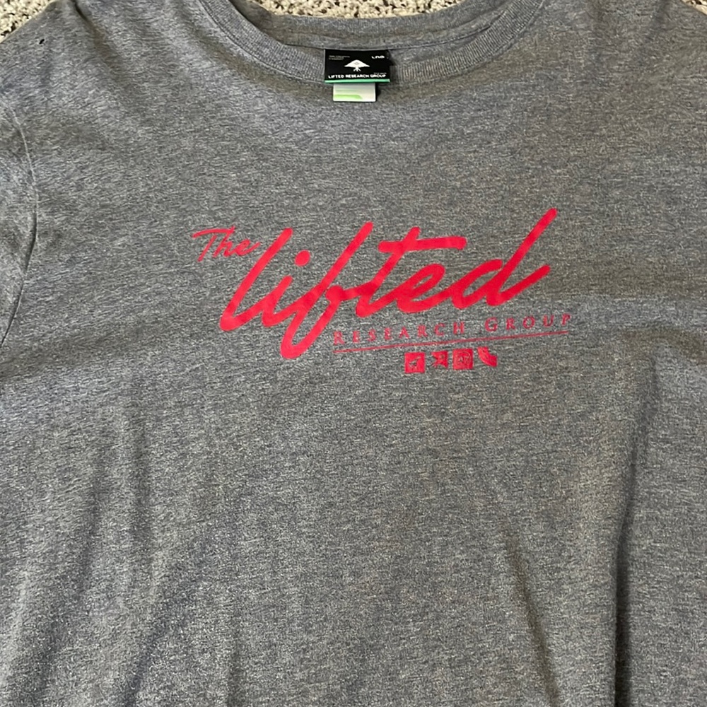 Mens LRG t shirt